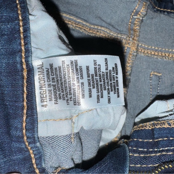 Aeropostale Skinny Jeans - Picture 2 of 4